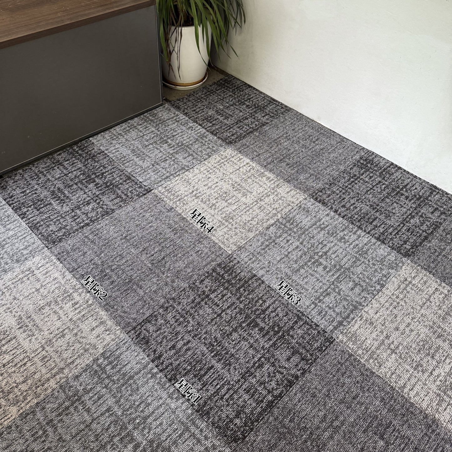 星際系列 地毯/地氈 500*500MM